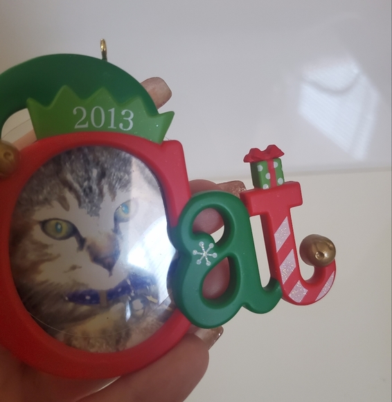 2013 Hallmark Cat Frame Ornament - Picture 3 of 7